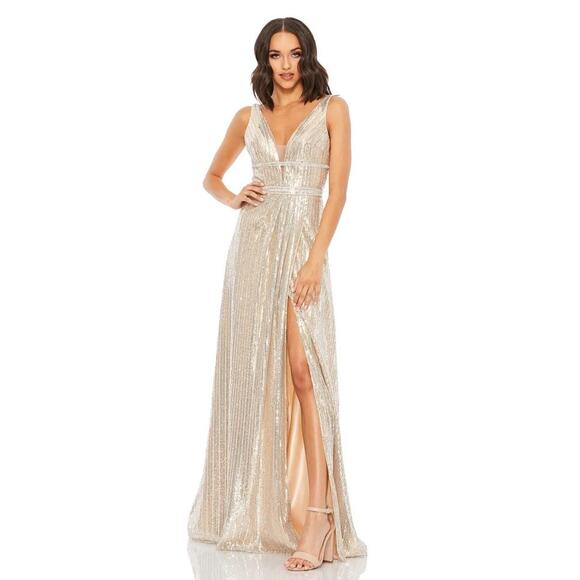 Mac Duggal silver gold stunning gown. Size 14 HARD TO FIND - Picture 2 of 3